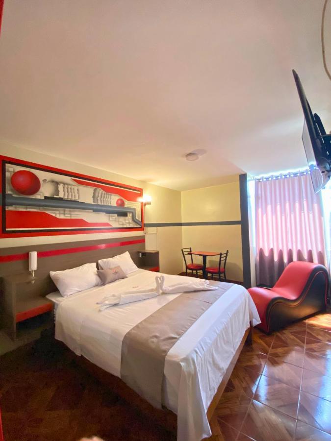 Las Bermudas - Hostal Кальяо Экстерьер фото